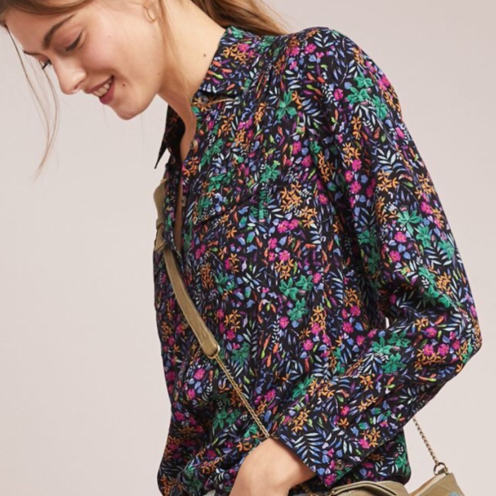 Anthropology Maeve button up size 2